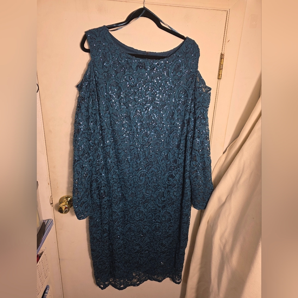 Blue Sage Women's Plus Size 24W Dark Teal Sequin Cold Shoulder Dress
